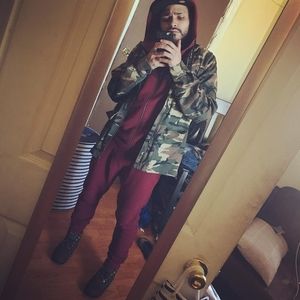 Meet your Posher, Felipe